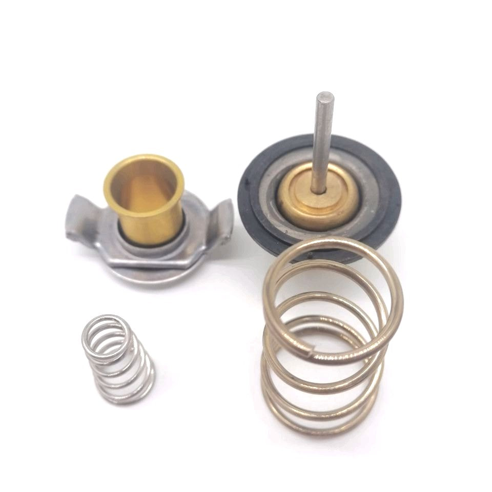 Thermostat LR005765 fits for Discovery 3(05-09) Range Rover(02-09) Range Rover Sports(05-09)