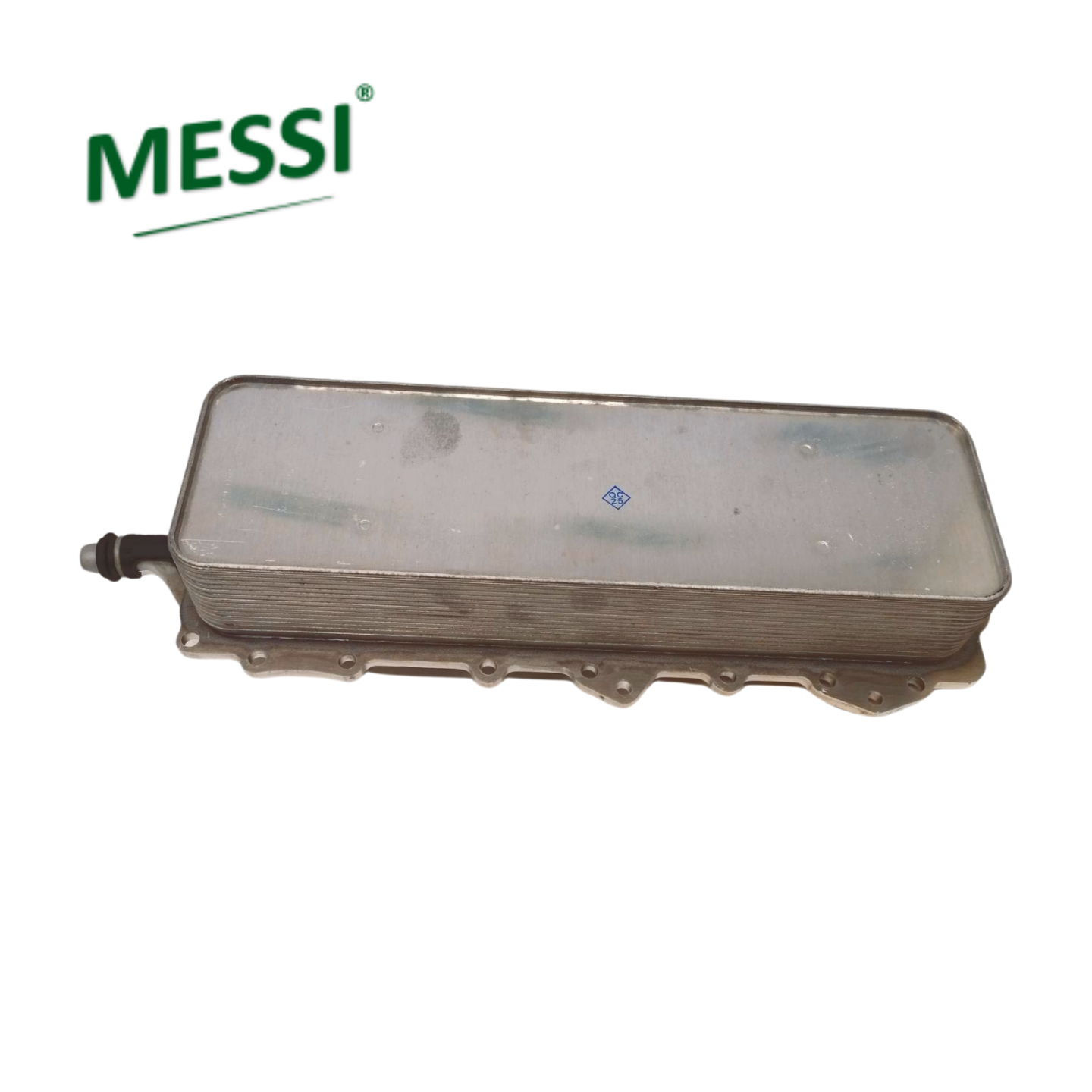 Oil Cooler LR039821 LR010728 C2Z25033 AJ811960 fits for Range Rover(10-12) Range Rover (13-) Range Rover Sports(10-13) Range Rover Sports(14-) Velar(17-)