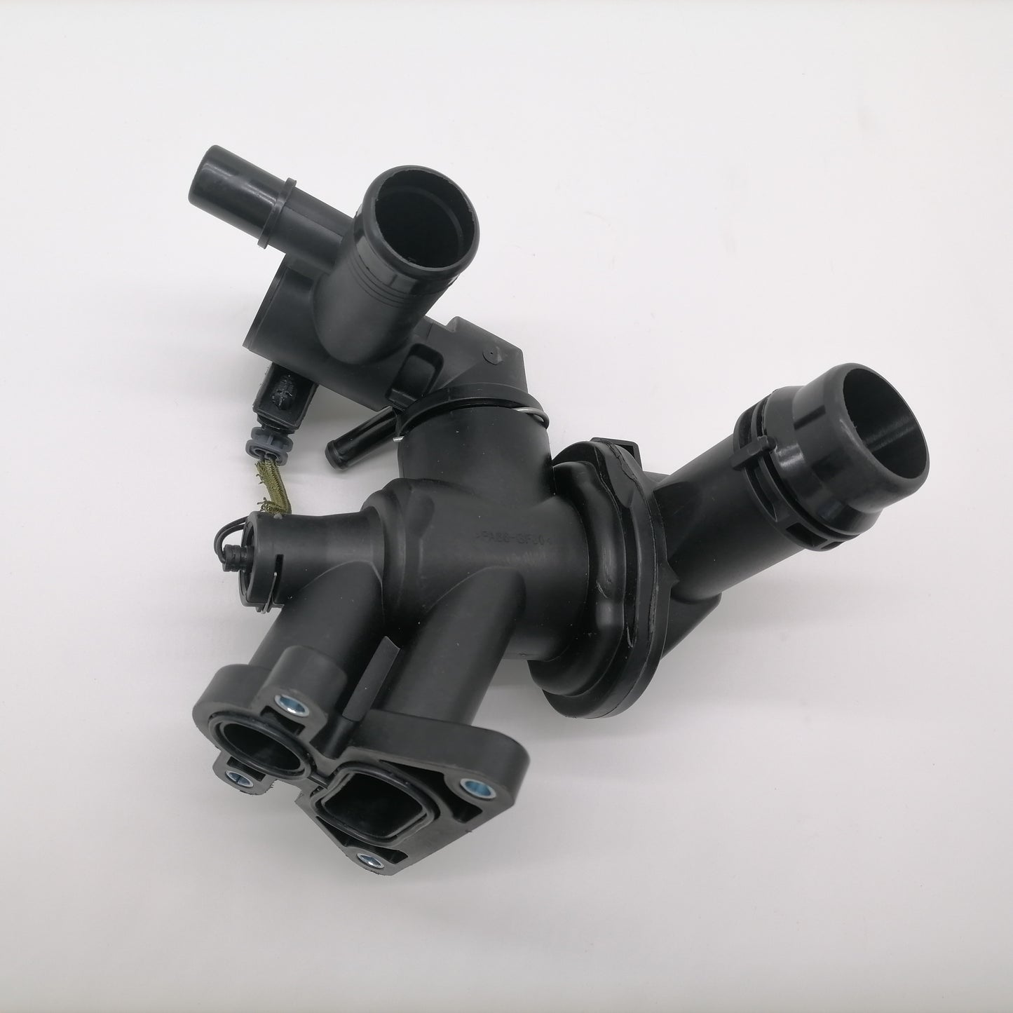 Thermostat LR140116 LR106640 LR093328 JDE40748 JDE39956 fits for Evoque(12-) Range Rover (13-) Range Rover Sports(14-) Discovery 4(10-)Sports(15-) Velar(17-)