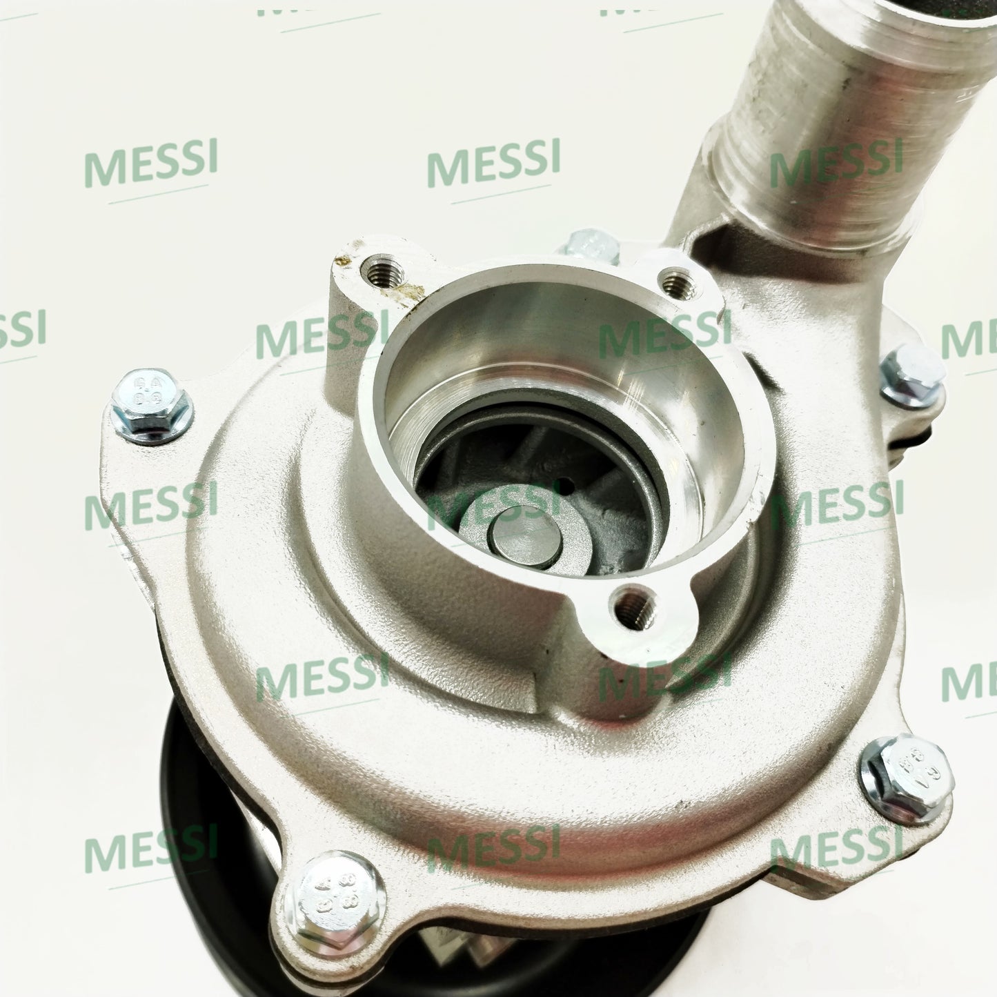 Water Pump LR083283 fits for Defender(07-)