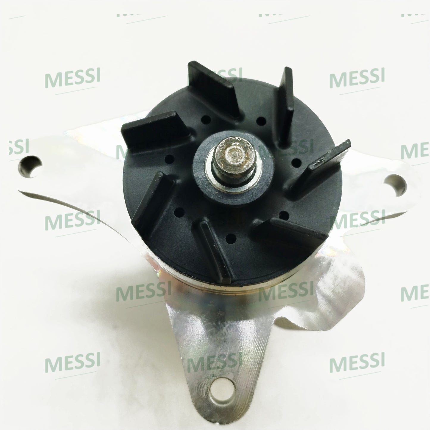 Water Pump LR013164 fits for Discovery 3(05-09) Discovery 4(10-) Range Rover (13-) RRS(05-09)(10-13)(14-)