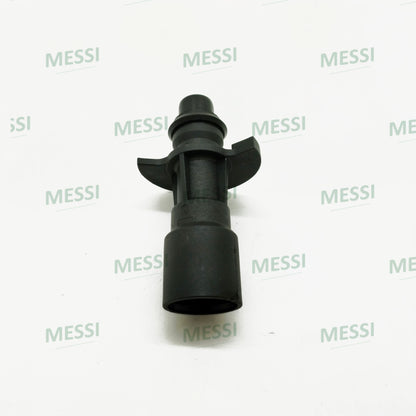 Tube-Oil Cooler Hose LR028136 fits for Discovery 3/4 RR(02-09)(10-12)(13-) RRS(05-09)(10-13)(14-)