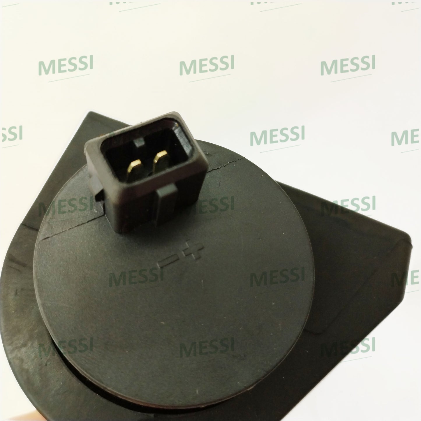 Auxiliary Water Pump JJK000010 fits for Range Rover(02-09) Range Rover(10-12)