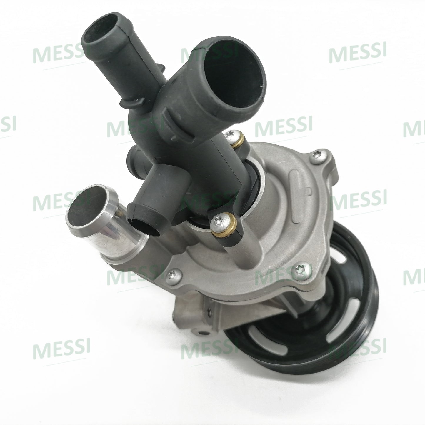 Water Pump LR004514 fits for Defender(07-)