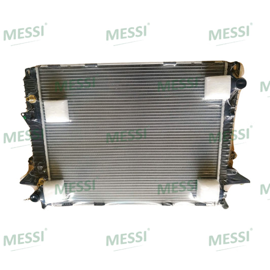 High Quality Radiator LR021778 PCC500610 PCC500061 Fit for Discovery 3(05-09) Discovery 4(10-) Range Rover Sports(05-09) Range Rover Classic (94-01)