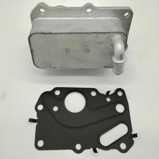 Oil Cooler-aftermarket LR075630 LR073678 JDE38250 JDE36854 fits for Evoque(12-)(19-) Range Rover (13-) Range Rover Sports(14-) Discovery 5(17-)Velar(17-) Discovery Sports(15-)Defender(20-)